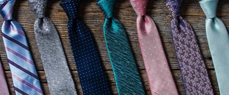 tie in modern dress codes